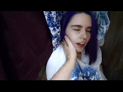 ❤️ Fant min søster i skapet og hjalp henne med å komme ❌ Porno hos oss no.ladyxxxporno.ru